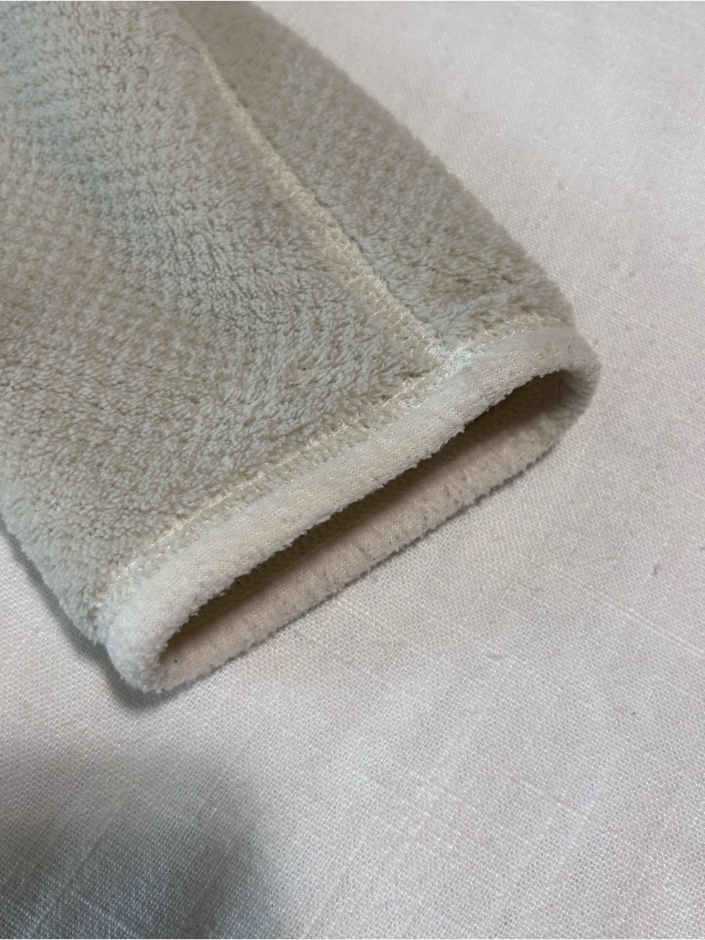 Patagonia Womans XL Polartec Thermal Pro Fleece Pullover - Cream - Picture 12 of 12